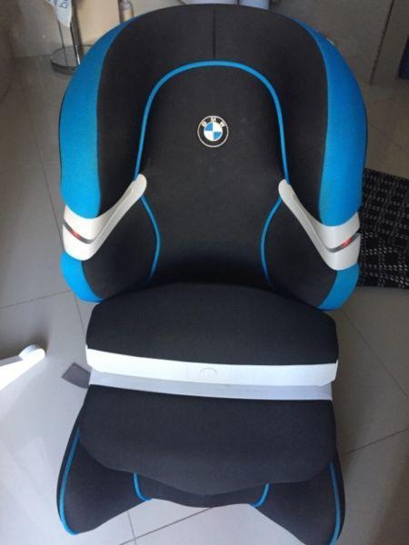 BMW Junior car seat ,Isofix 9-18 for babies with top/tray . And up to18-25kg for children without it