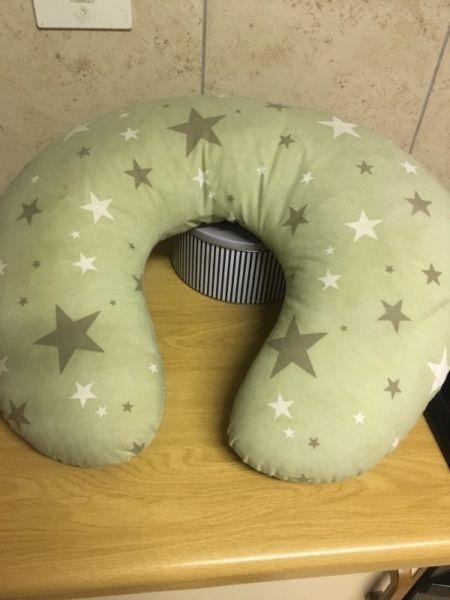 Snuggle time breastfeeding pillow