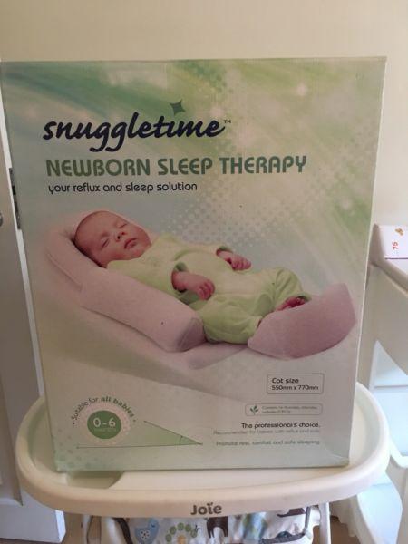 Newborn sleep therrapy