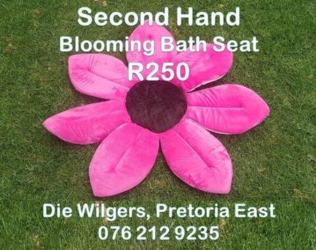 Second Hand Blooming Bath Seat