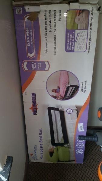 2 x Dreambaby Harrogate Bed Rail For Sale