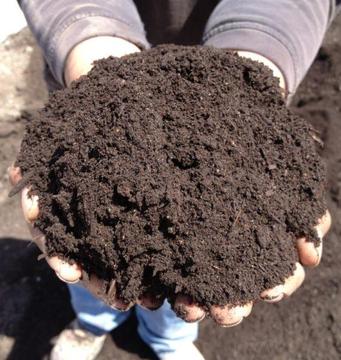 Compost, Topsoil, Bark, etc delivered per bakkie load R 600 R 600 Contact for Price Contact for Pric