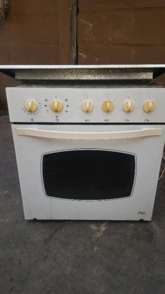 Hob and oven for sale