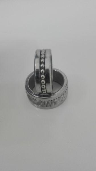 WEDDING BAND BERING RINGS FOR SALE...MALE AND FEMALE...EXCELLENT CONDITION