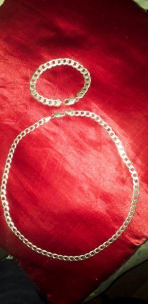 Silver Chain and bracelet R1500 neg