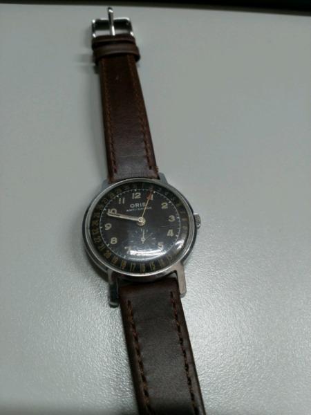 Vintage Oris Pointer Date Swiss Watch