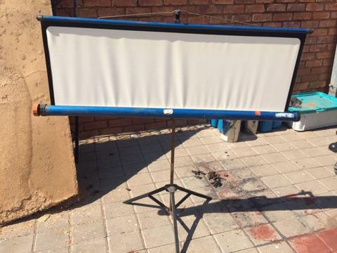 Screen movie projector screen for outside December movies