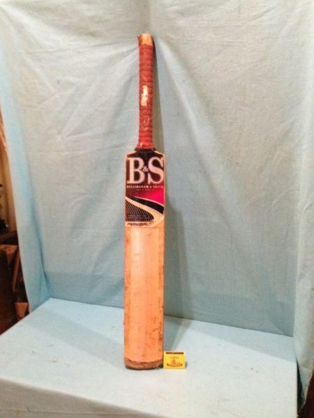 R100.00 … BS Cricket Bat. Length: 81cm