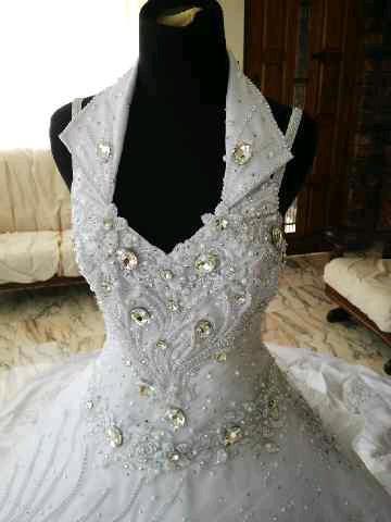 Wedding Gown/ Dress