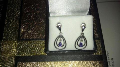 Gorgeous Tanzanite and diamond drop earrings