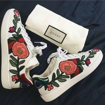 Christmas Sale Authentic Women's Gucci New Ace Sneaker & Double G Belt @1 PRICE