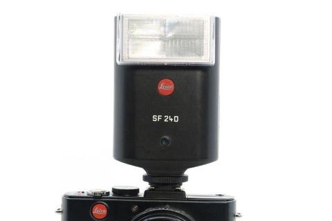 Leica SF 24D Flash Unit