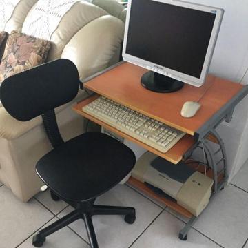 Computer desk and chair combo