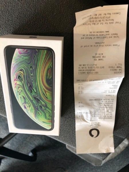 Apple IPhone XS 64GB Space Gray SEALED!! (BARGAIN!!)