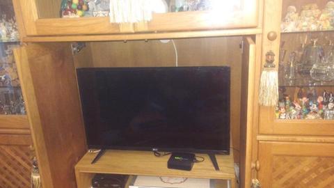 LG TV FOR SALE