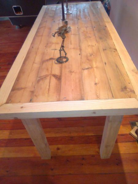 Rustic oregan pine table