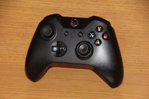Xbox ONE black controller