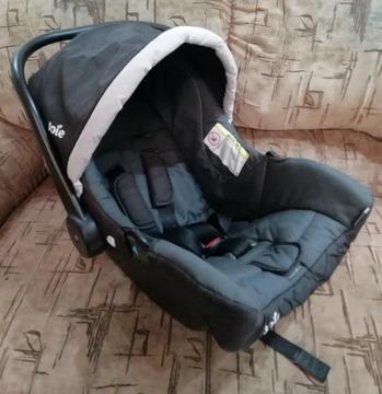 Joie carseat /carrier /rocker 0-13kg