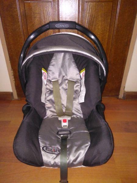 Graco click and connect car seat
