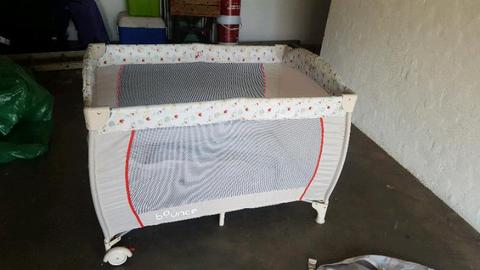 Bounce baby camper cot