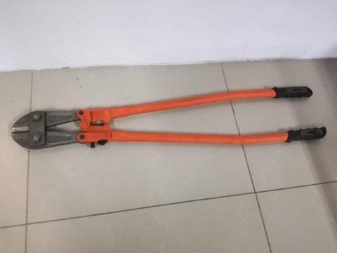 New bolt cutter