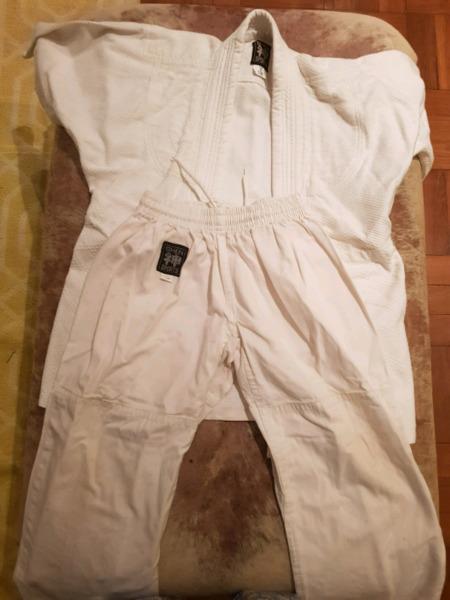 Judo outfit
