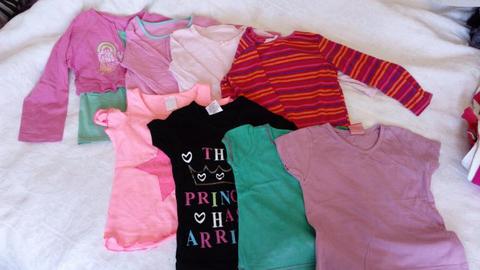 Second-hand girl's clothes for sale (2-3 years)