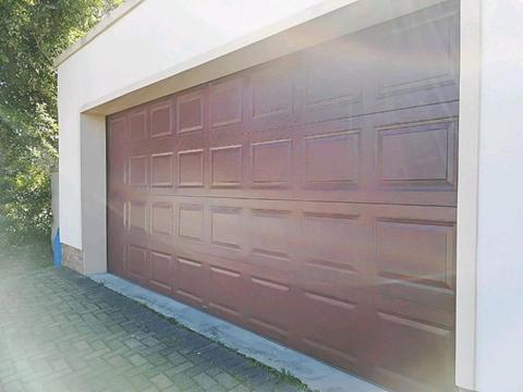 Wespeco Automatic Double Garage Door