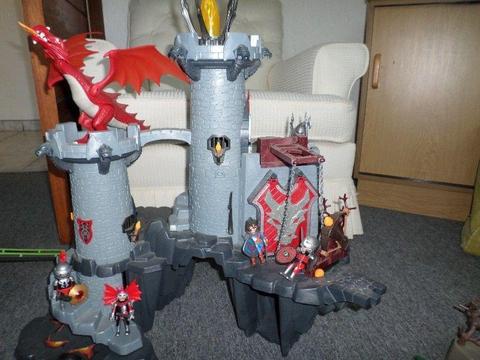 Playmobil Dragon Castle