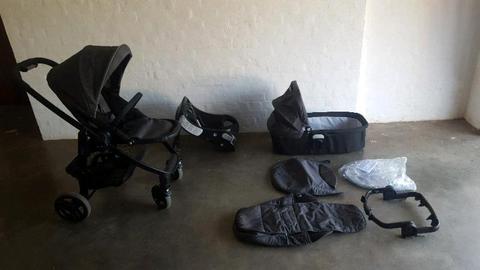 Graco evo pram combo set