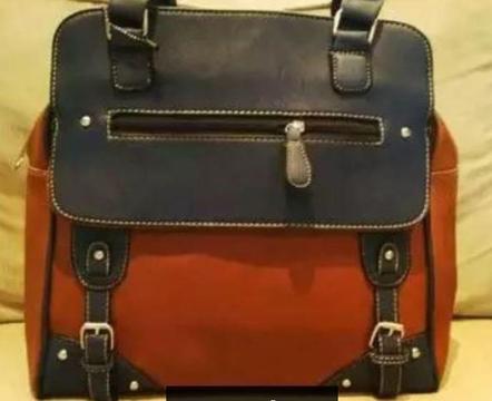 Elegant Ladies Tan/Blue Handbag With Beautiful Detail and Design-Brand New!