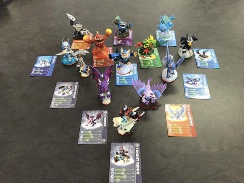 Skylander Figurines