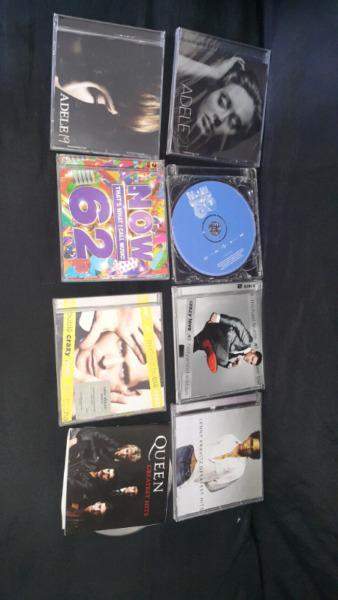Cd's and game's - R300 for all