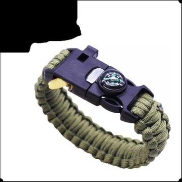 Paracord Survival Bracelet Whistle Flint Scraper Fire Starter Striker Compass