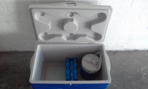 Cadac cooler box, water canister and ice blocks for sale