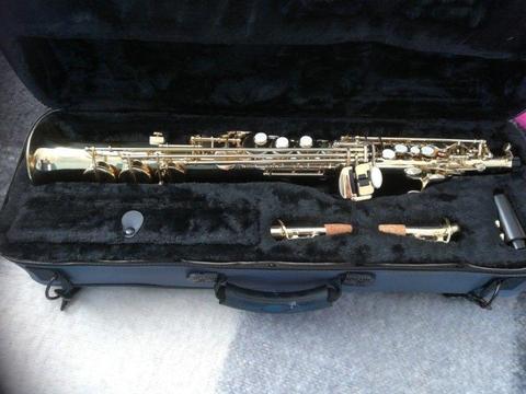 Grassi Soprano sax with straight and curved necks as new unplayed