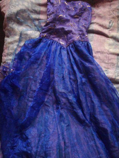 Royal blue, fairy tale dress Price - negotiable Email broniqueshellensolomons6@gmail.com