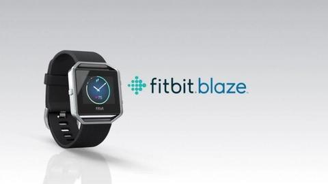 **BARGAIN** Fitbit Blaze **STYLISH** in box TO SELL OR SWOP