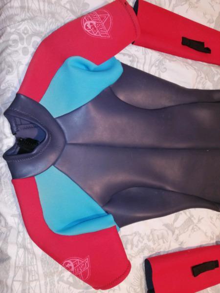 Instinct wetsuit