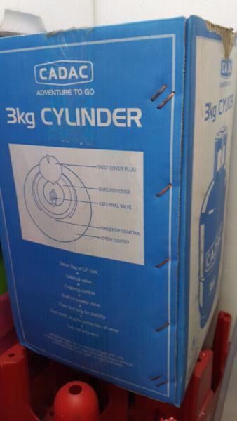 Cadac Gas cylinder and cooker for sale
