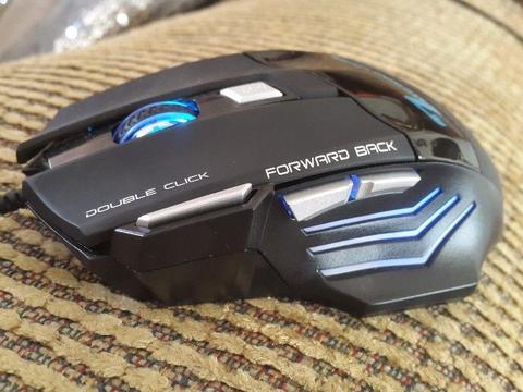 5500DPI High Precision Gaming Mouse