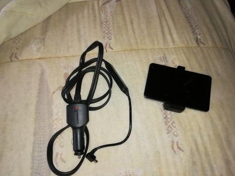 Garmin nuvi 370 GPS wit charger etc excellent condition christmas and new year special