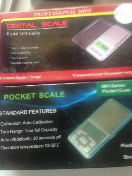 Digital pocket scales