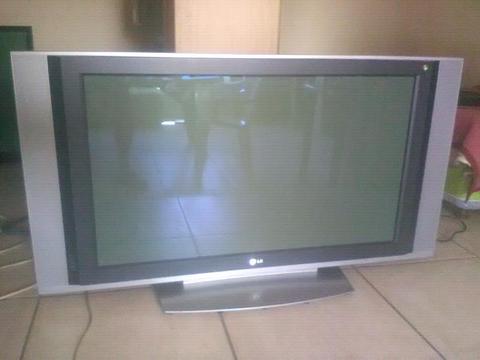 42 inch Lg Plasma Tv - Hd - Remote - Spotless - Bargain Bargain !!!!