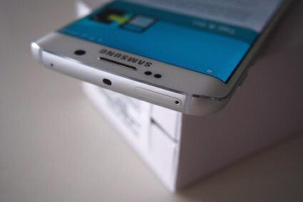 Samsung S6 Edge with box