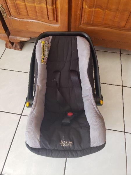 Baby car seat