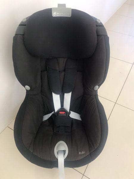 MAXI COSI RUBI CARSEAT