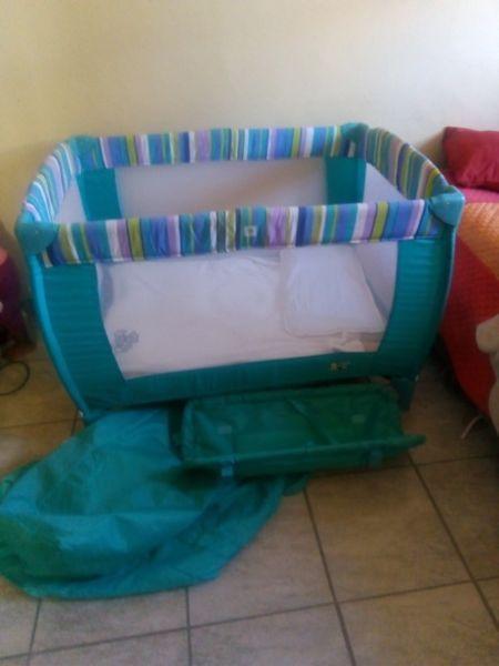 Baby cot