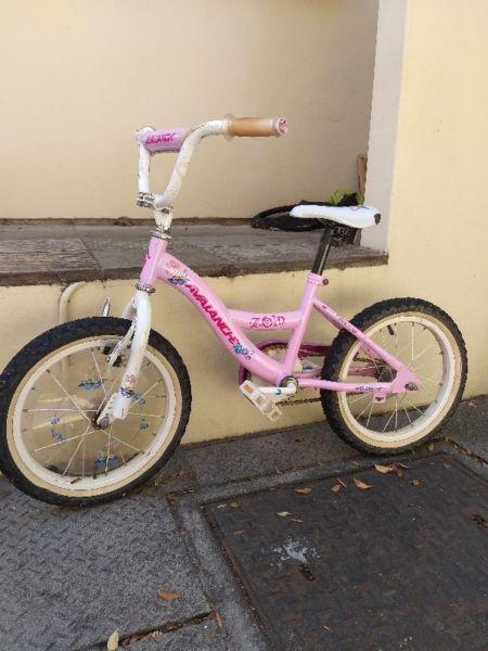 Girl's Avalanche Zoid bike