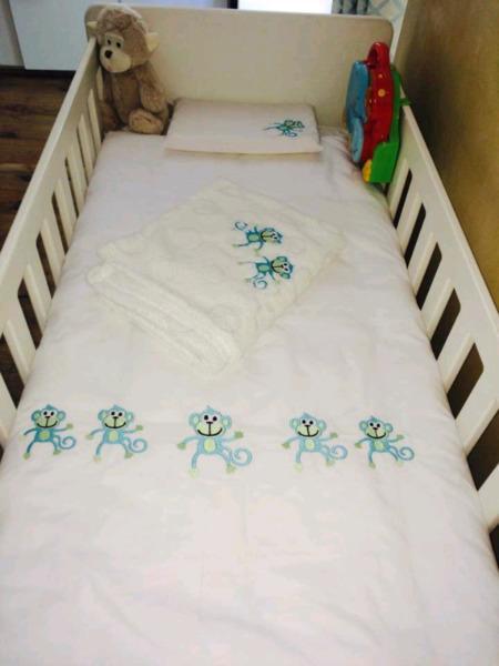 Blankets Quilt Hooded Towels Cot Bedding